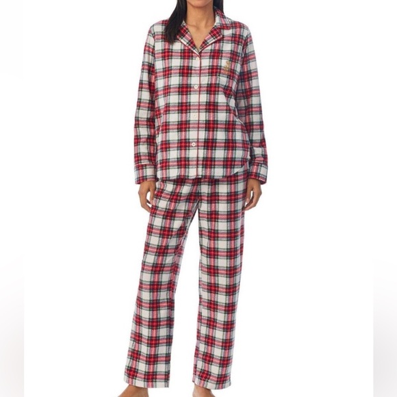 Ralph Lauren Other - NWOT Ralph Lauren Signature Plaid Fleece Pajama Set Size Large